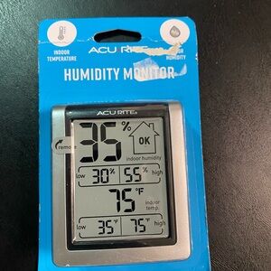 AcuRite Digital Humidity & Temperature Monitor - Silver/Black